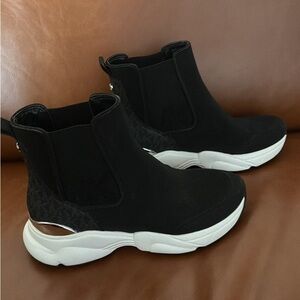 MICHAEL Michael Kors Black and White Sneakers
